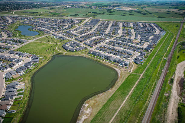 istock Stonebridge Aerial in Saskatoon 1638531455
