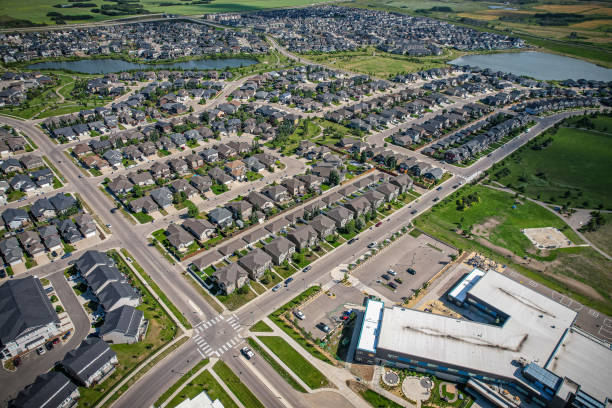 istock Stonebridge Aerial in Saskatoon 1638532527