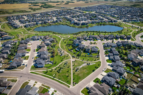 istock Stonebridge Aerial in Saskatoon 1638537428