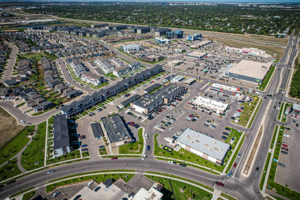 istock Stonebridge Aerial in Saskatoon 1638538545