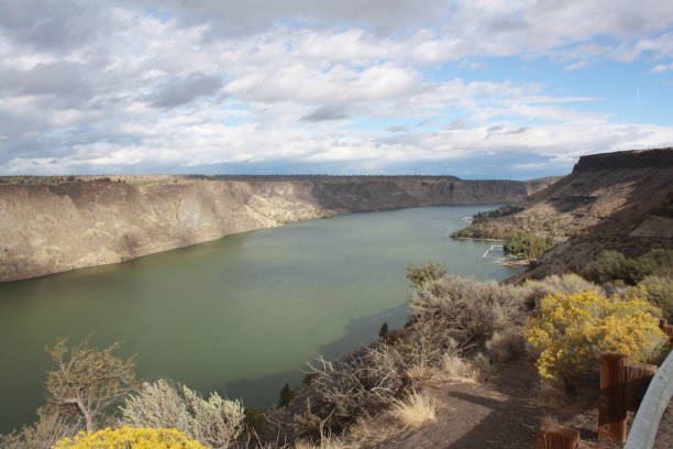 istock Cove Palisades State park, Oregon 1638625687