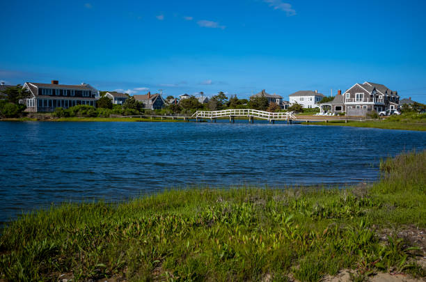 istock Bournes Pond 1638639089