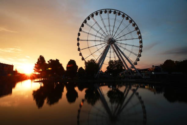 istock Montreal Ferris wheel - La Grande Roue de Montreal 1638716041