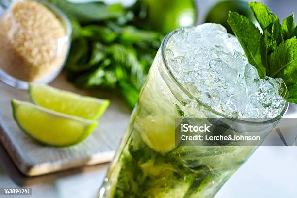 Mojito Stockfoto und mehr Bilder von Alkoholisches Getränk - Alkoholisches Getränk, Cocktail, Eleganz