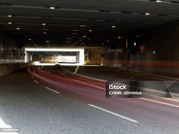 현대적이다 터널 트래픽 Street 로드쇼의 단궤 0명에 대한 스톡 사진 및 기타 이미지 - 0명, 건축, 건축물