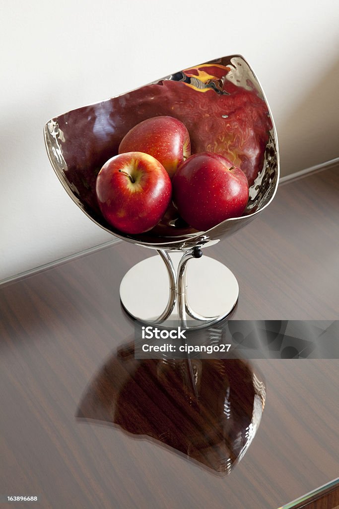 ボウルのりんご - まぶしいのロイヤリティフリーストックフォト