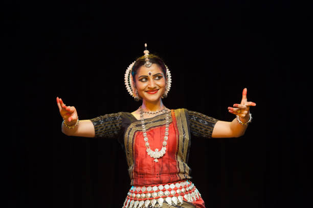 istock Odissi pose photoshoot 1639086145