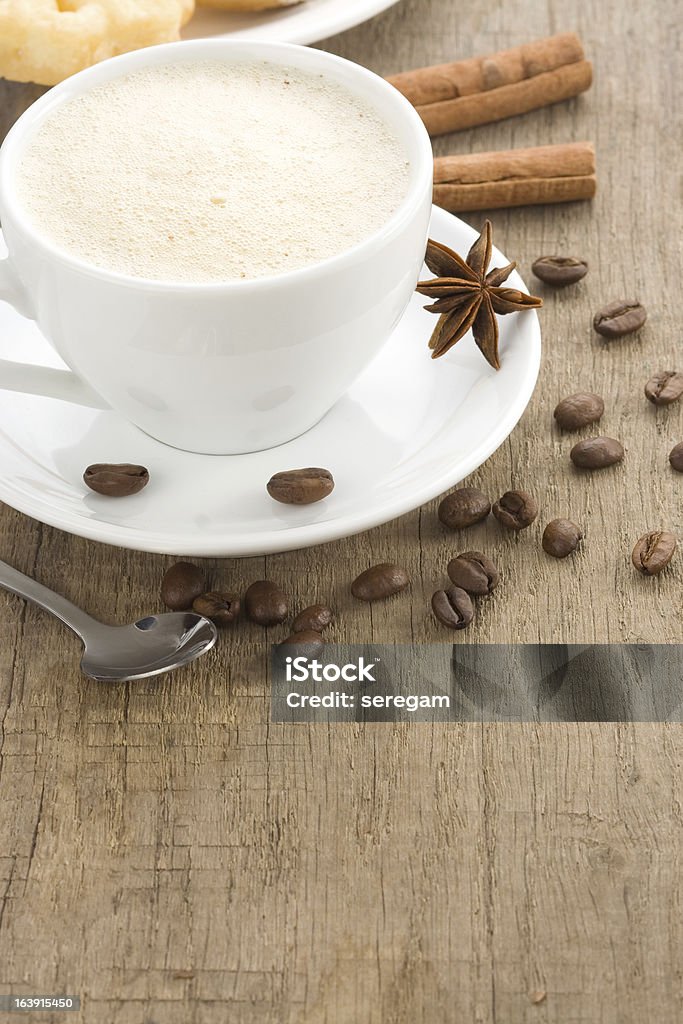 コーヒー豆の木、 - いっぱいになるのロイヤリティフリーストックフォト