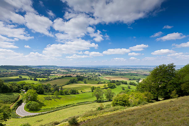 istock Idyllic rural, Cotswolds UK 163928422