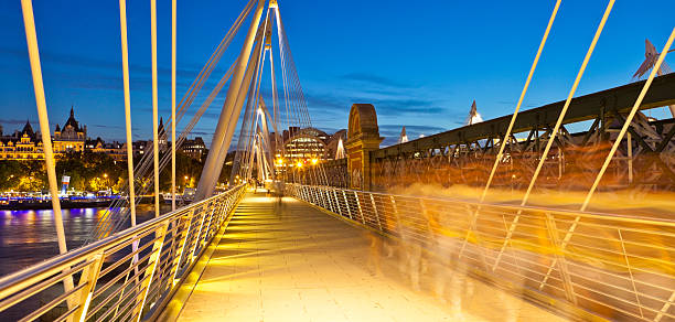 istock Golden Jubilee Bridge, London, England 163930444