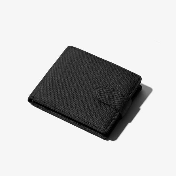 istock fashion wallet 1639349707