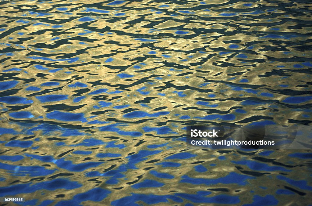 Reflejo de agua - Foto de stock de Abstracto libre de derechos