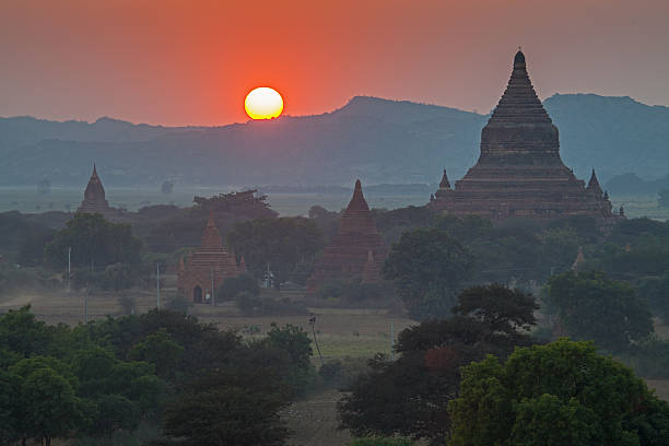 istock Sunset over temples of Bagan 164021644