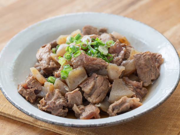 istock Japanese Beef Tendon Stew (Gyusuji Nikomi) 1640264483