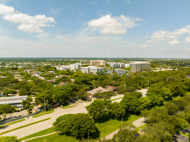 istock Office building complex in Plantation Florida USA 1640294265