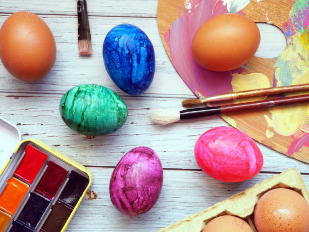 istock Table prepared for hand painting of easter eggs 1640312039