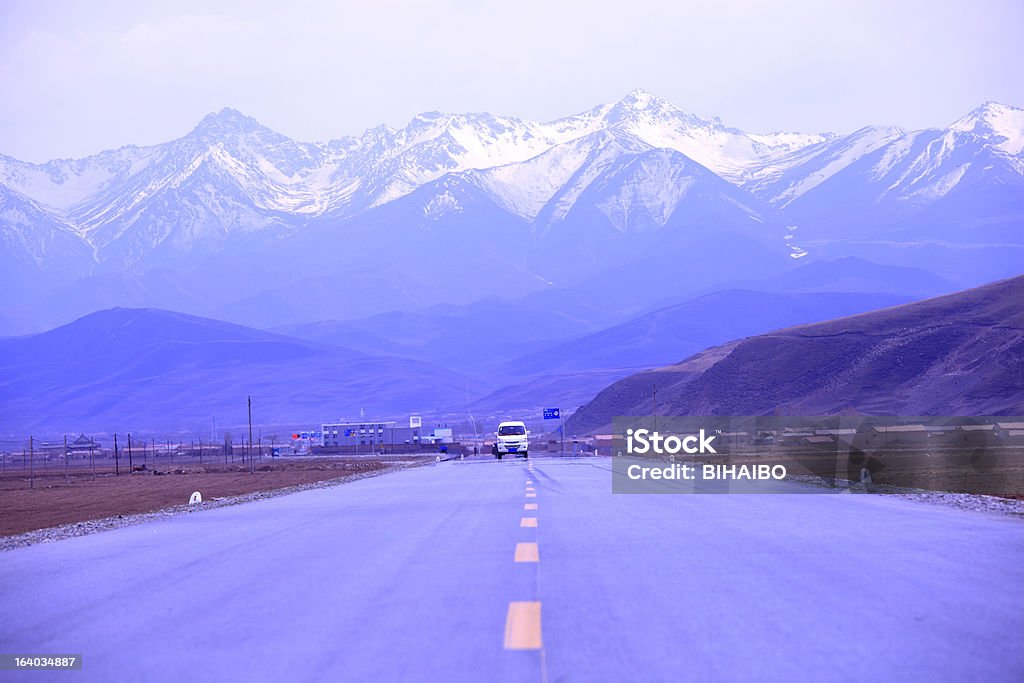 La road - Photo de Aller de l'avant libre de droits