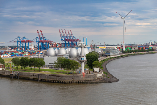 Port basin of the Media Harbor in Düsseldorf