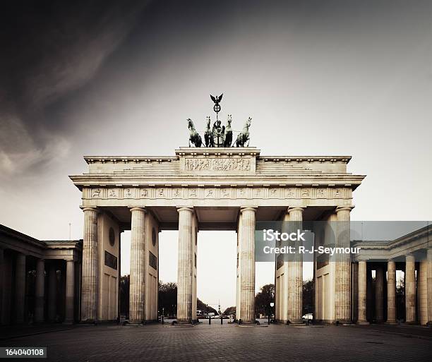 Brandenburger Gate Stockfoto und mehr Bilder von Altertümlich - Altertümlich, Architektur, Berlin