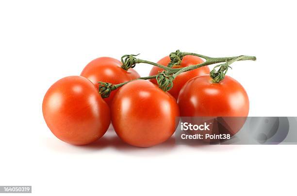 束のトマト - みずみずしいのストックフォトや画像を多数ご用意 - みずみずしい, カットアウト, カラー画像