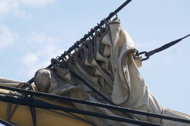 istock Details of a sailing ship 1640669852