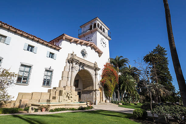 istock Santa Barbara California Historic Courthouse 164067036