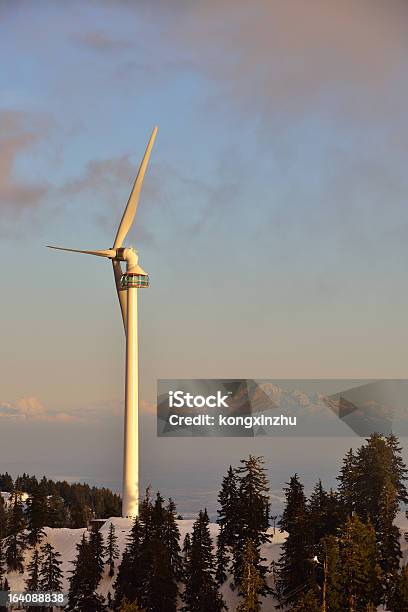 目のクールで冬のサンセット - ブリティッシュコロンビア州のストックフォトや画像を多数ご用意 - ブリティッシュコロンビア州, 風力発電機, カナダ バンクーバー