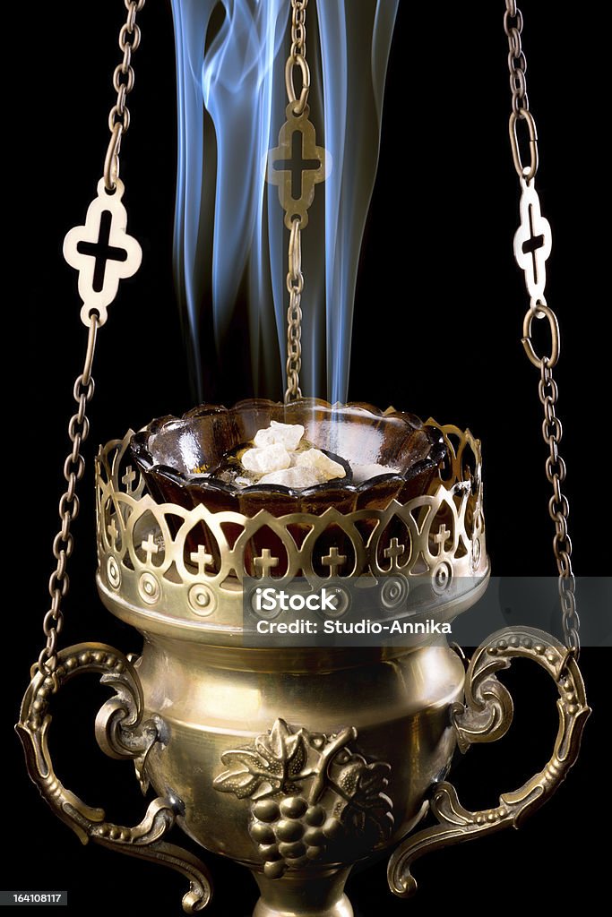 Fumo di incenso granula - Foto stock royalty-free di Annusare