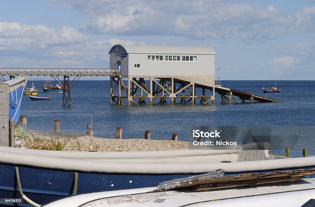 Barca di salvataggio stazione di Selsey. Sussex. Inghilterra - Foto stock royalty-free di Acqua