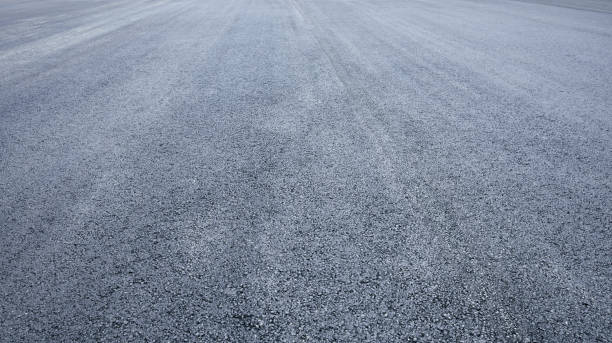 istock Broad perspective of asphalt road 1641275170
