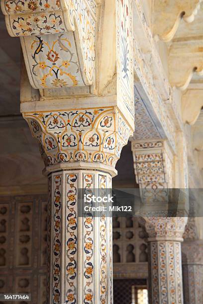 Colonne Di Marmo In Rosso Agra Fort - Fotografie stock e altre immagini di Agra - Agra, Antico - Condizione, Architettura