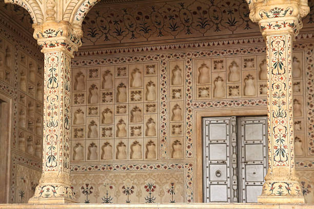 istock place of Raja in red Agra Fort 164171465