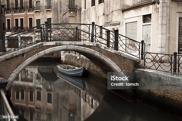 Venice Foto de stock y más banco de imágenes de Agua - Agua, Aire libre, Anochecer