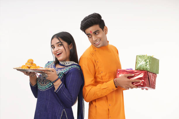 istock Young brother and sister celebrating Raksha Bandhan 1641847103