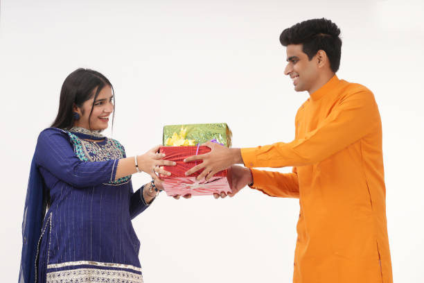 istock Young brother and sister celebrating Raksha Bandhan 1641847152