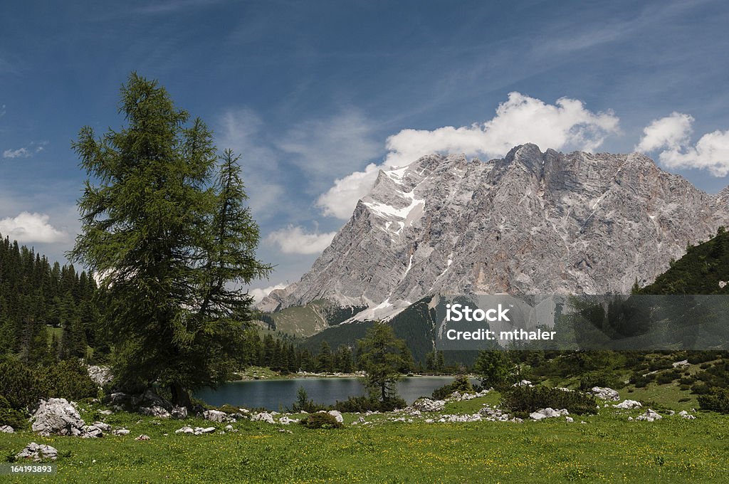 Lake Seebensee und Zugspitze - Lizenzfrei Alpen Stock-Foto