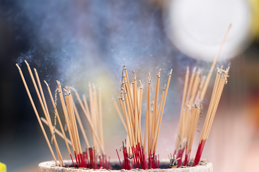Incense and incense burner relating