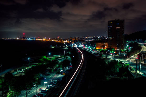 istock the light of the city 1642052379