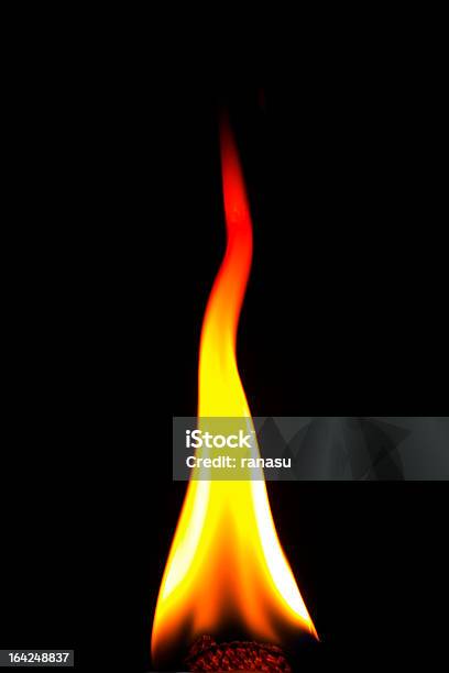 Flame Stockfoto und mehr Bilder von Anzünden - Anzünden, Brennbar, Brennen