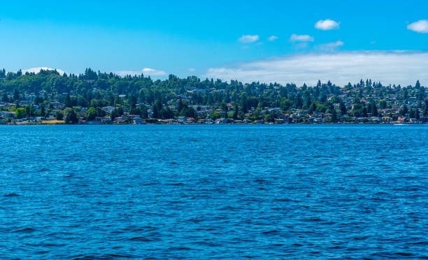 istock Renton LKakeside Homes 2 1642503731