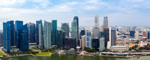 istock Singapore financial district 1642552213