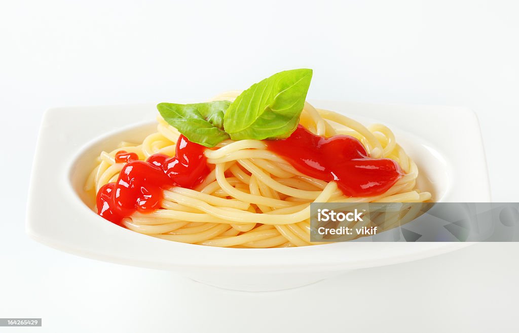 Spaghetti avec ketchup - Photo de Aliment libre de droits