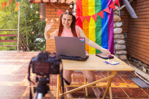 Singing while streaming is really motivational for my Pride fans
