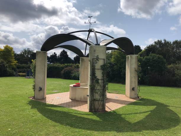 A war monument in Normandy Un monument sur la guerre en Normandie world war ii cemetery allied forces d day stock pictures, royalty-free photos & images