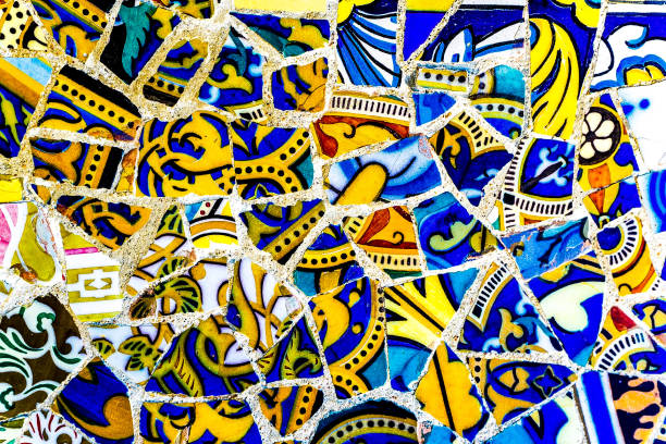 tile barcelona spain - mosaic tile antonio gaudi art imagens e fotografias de stock