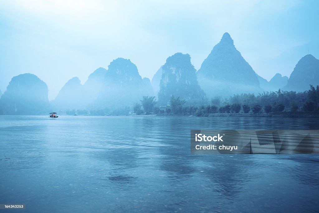 the lijiang Rzeka krajobrazy - Zbiór zdjęć royalty-free (Azja)