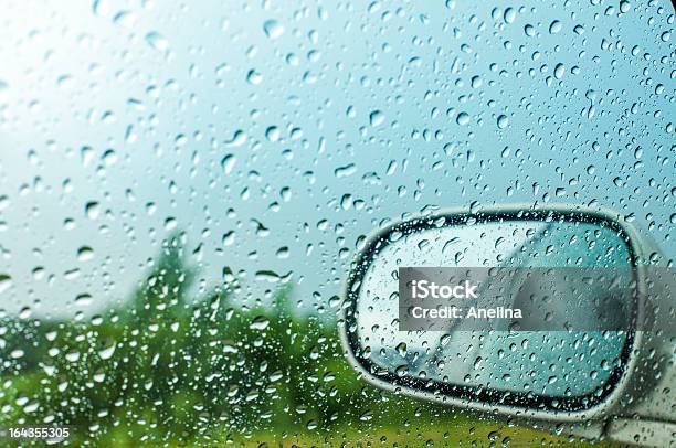 雨滴車の窓 - しずくのストックフォトや画像を多数ご用意 - しずく, クローズアップ, 人物なし