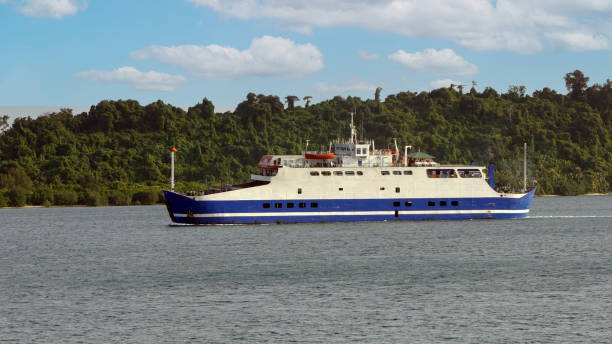 istock Roro Ship in Merak-Bakauheni Port 1643706698
