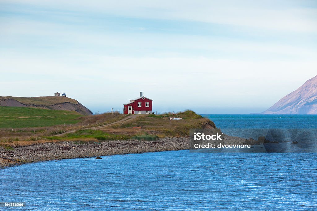 Islândia natureza Paisagem com Casa - Royalty-free Ao Ar Livre Foto de stock