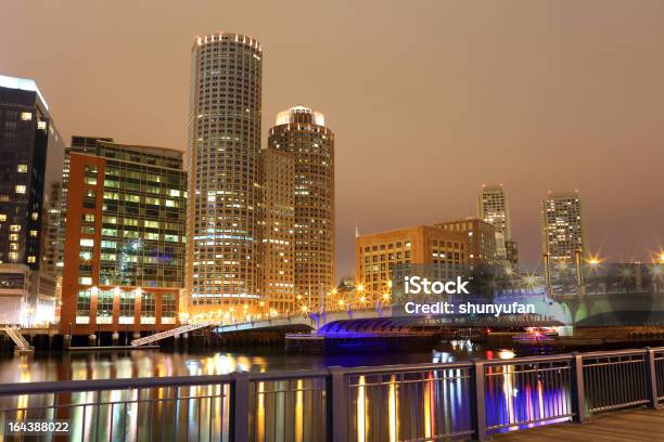 Photo libre de droit de De Boston Le Centreville banque d'images et plus d'images libres de droit de Boston - Massachusetts - Boston - Massachusetts, Automne, Horizon urbain